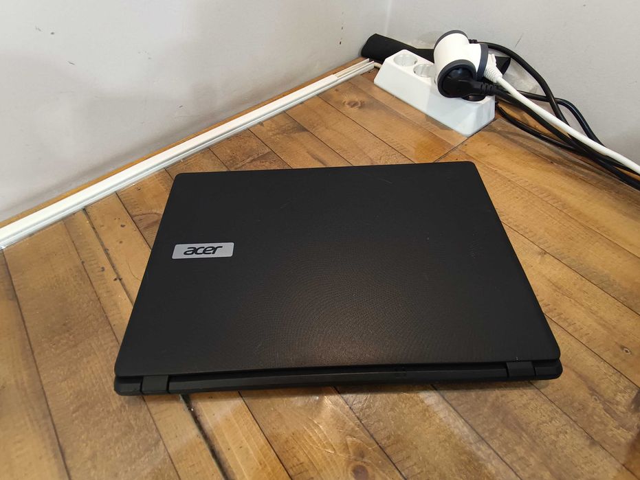 Лаптоп Acer Aspire E51-512 "/ 15,6