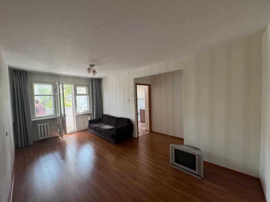 Уютная 1-комнатная квартира расположена в самом центре города