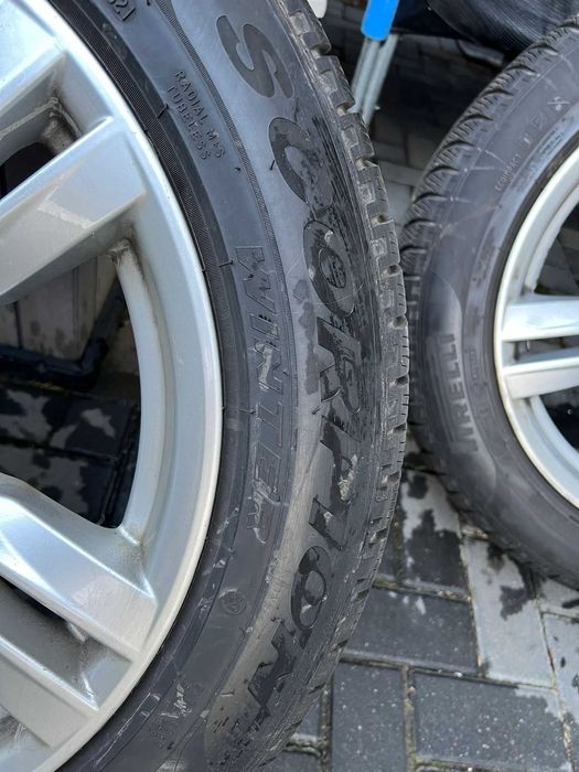 Set jante OEM BMW X5/X6 19 + anvelope iarnă Pirelli Scorpion Winter*RF
