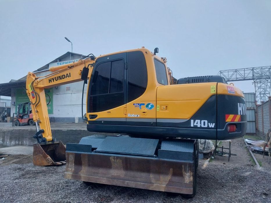 Продается Экскаватор Hyundai Robex