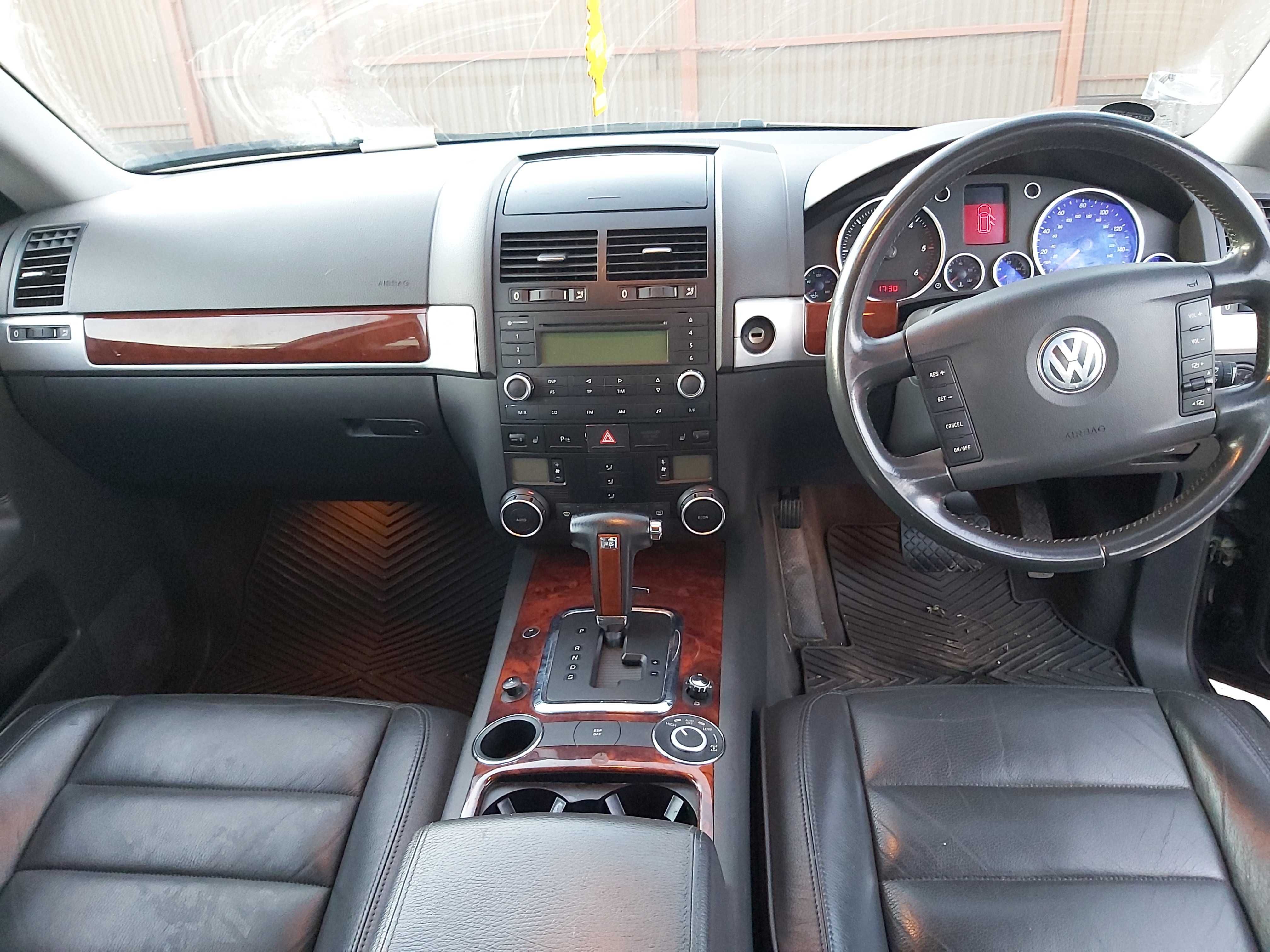 Haion VW TOUAREG 7L 2.5 BAC automat culoare LD5Q