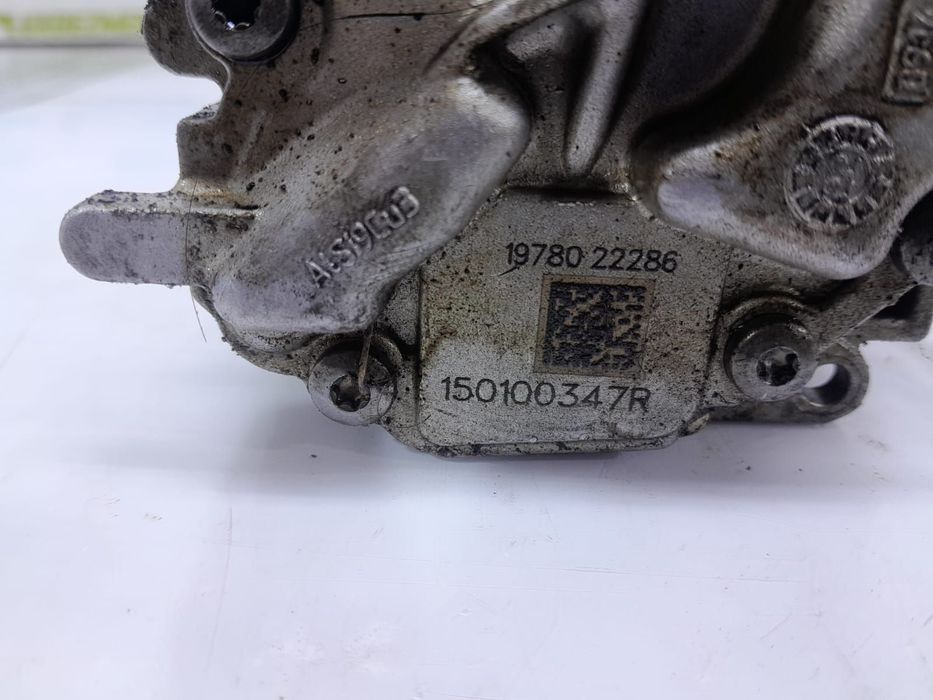 Pompa ulei  1.0 tce h4d480 150100347r Dacia Duster 2