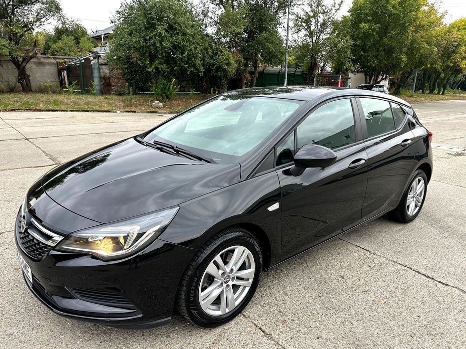 Opel Astra 2020-1.6 diesel-automata-unic proprietar 90.000 km!