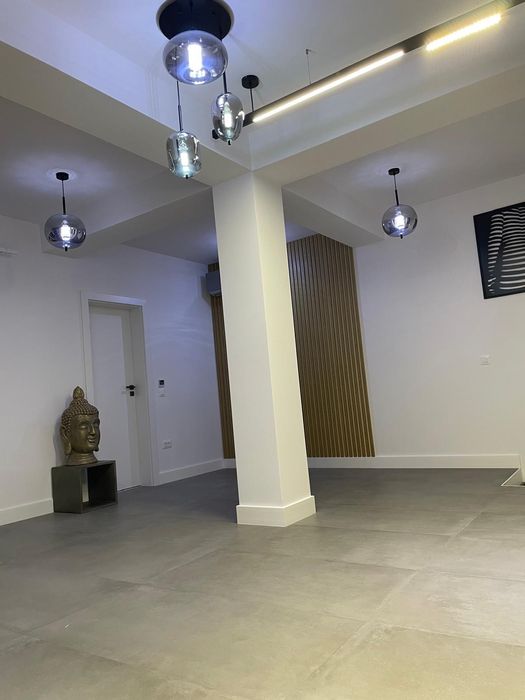 Lustre Momax premium living