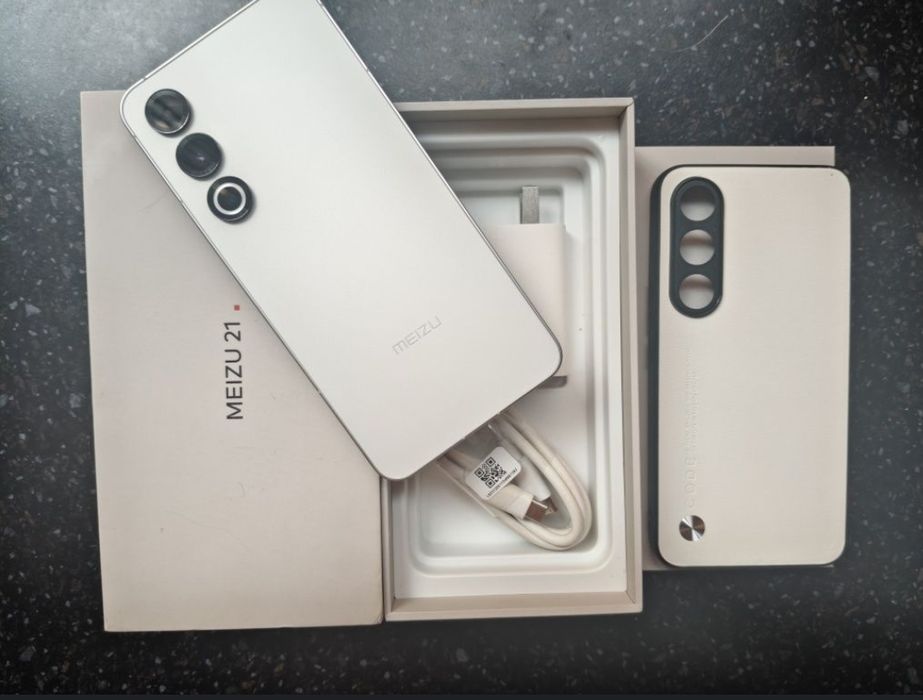 Miezu 21. Snapdragon 8gen 3.