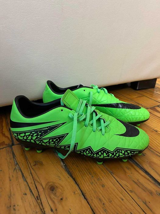 Футболни обувки Nike HYPERVENOM