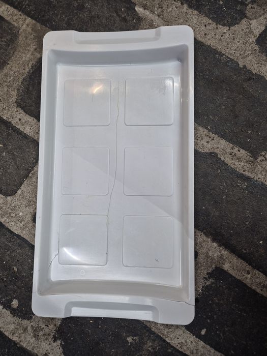 Lada frigorifica/ congelator