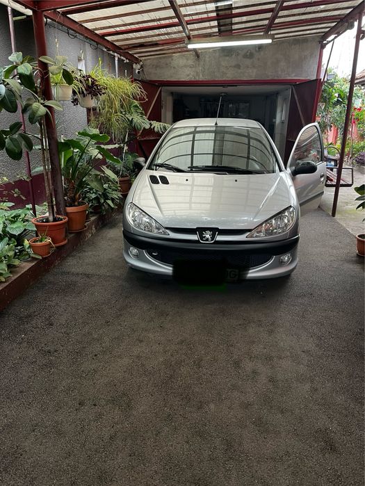 Vand Peugeot 206 -30 000km