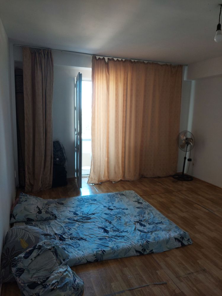 Продается 2-х комнатная квартира в кирпичном доме в мкр. Алтын ауыл
