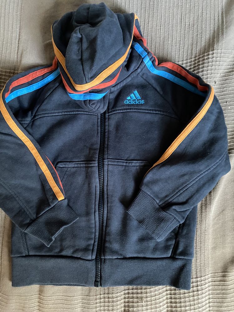 Vand Jackete Nautica si Adidas pentru 3 ani