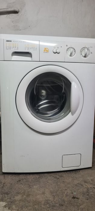 Стиральная машинка Zanussi
