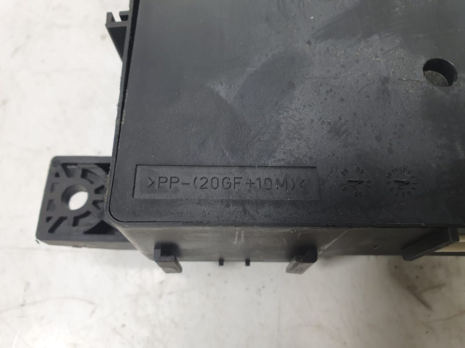 Panou tablou sigurante 3.0 benzina 6b31 Mitsubishi Outlander 2  [din