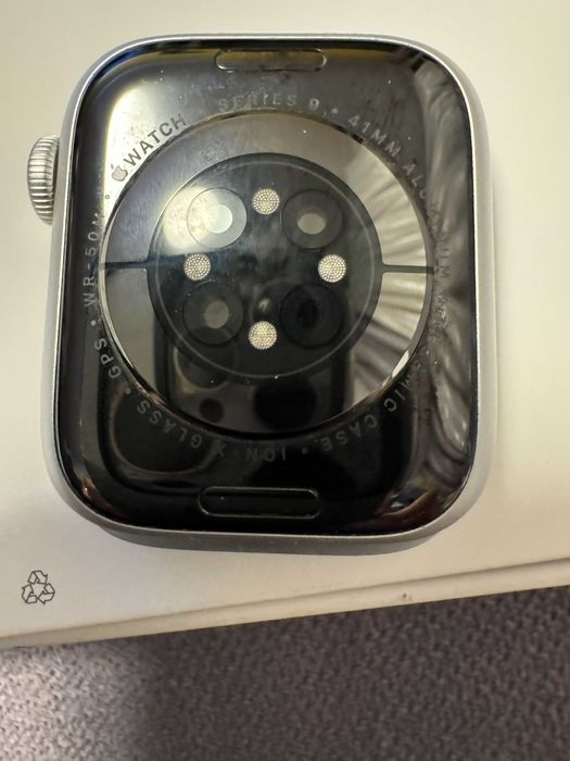 Apple Watch Series 9 (GPS)
