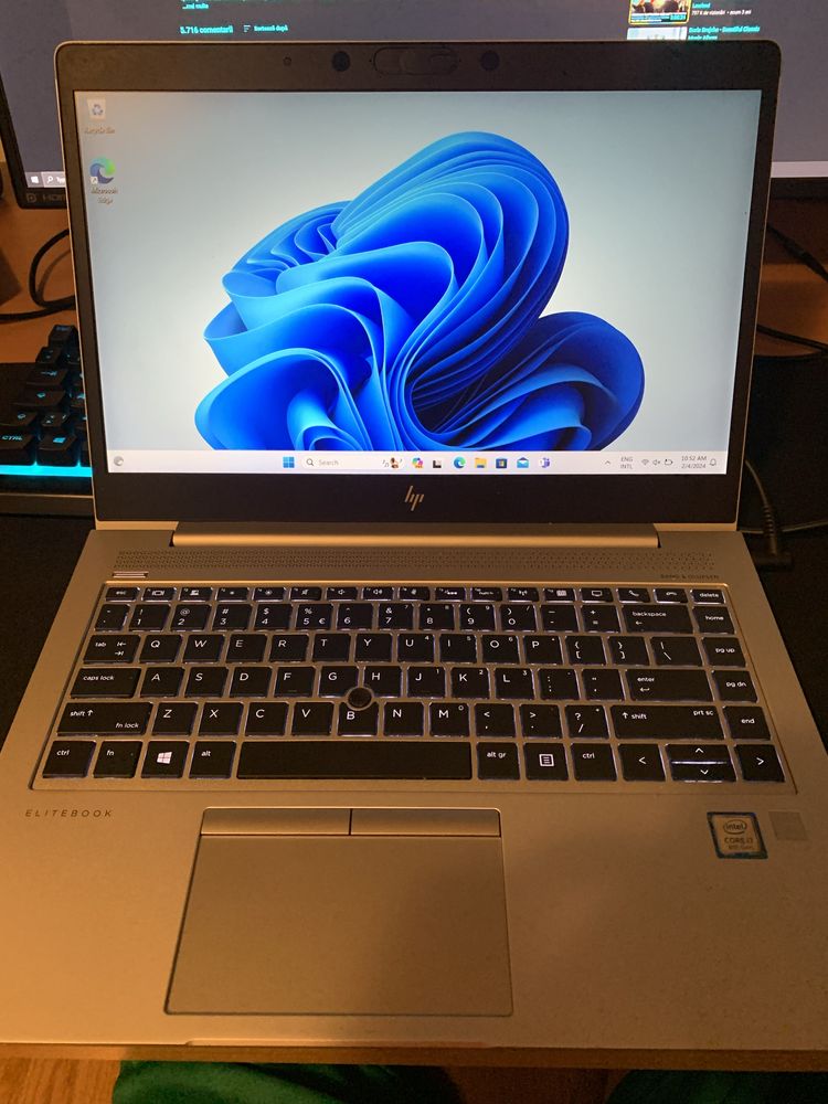 Hp Elitebook G5 i7 Display 120hz