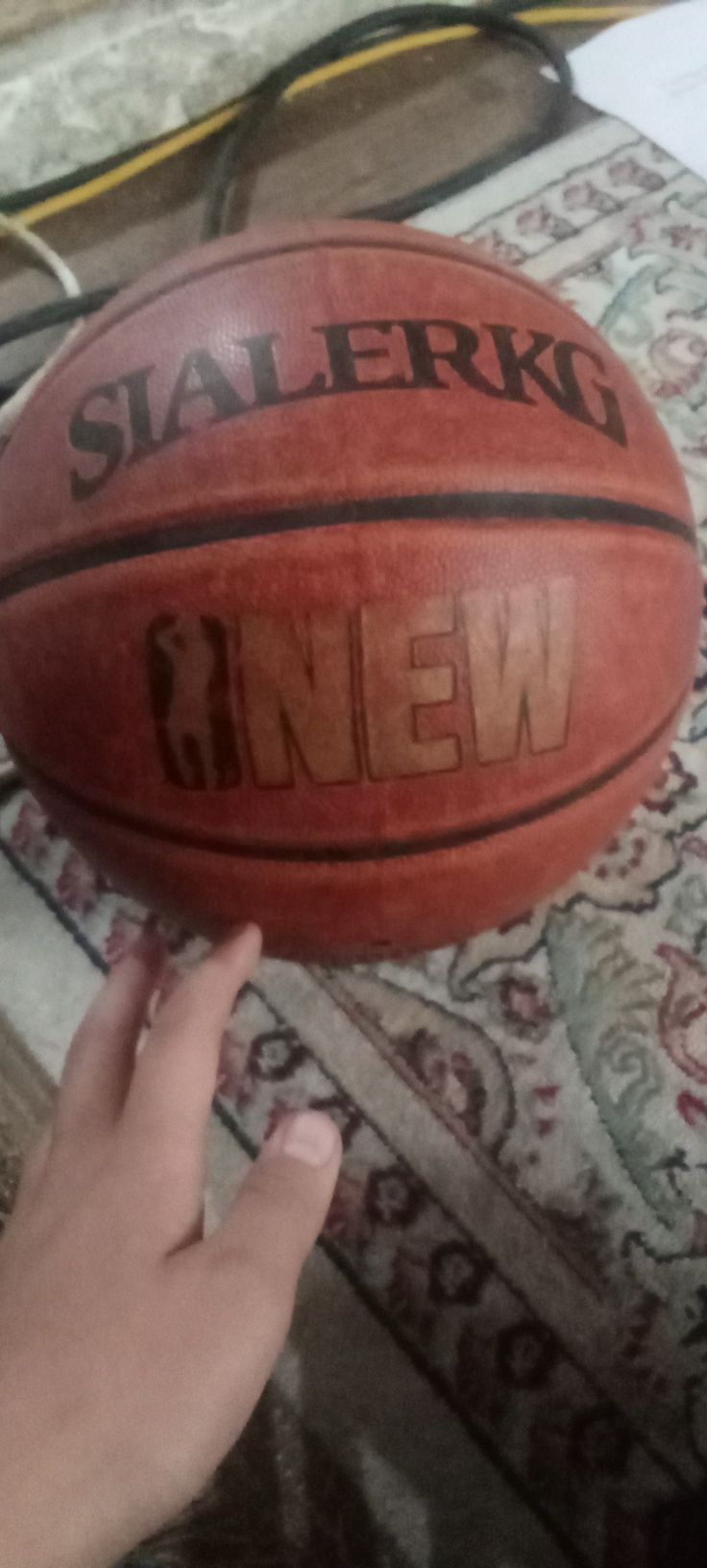 Basketbaall ball
