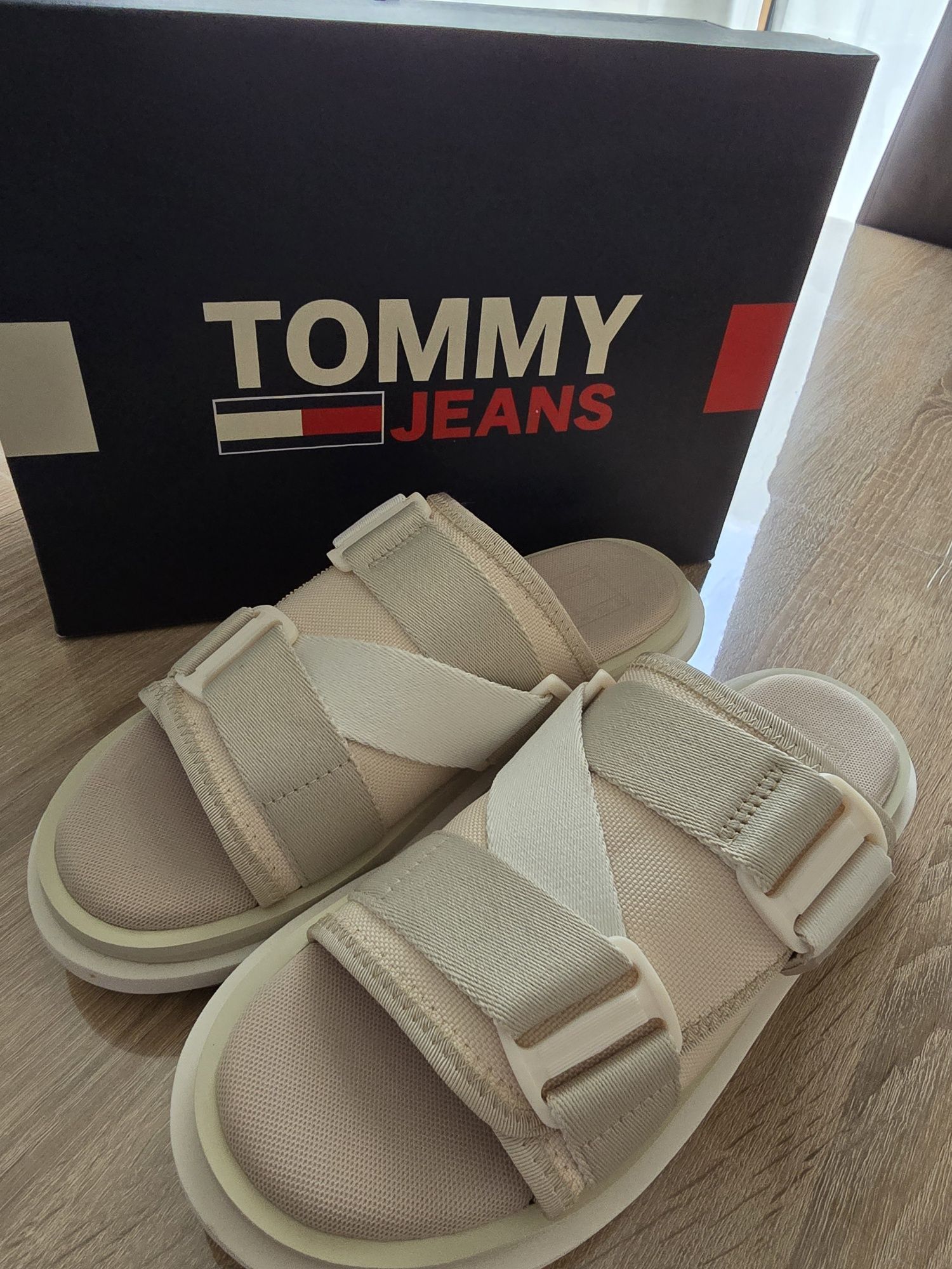 Чехли Tommy Jeans 40 номер