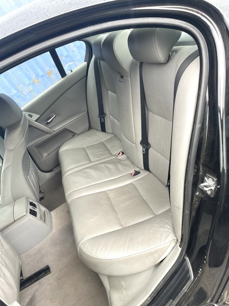Bmw E60 525d 2.5д 177к.с ръчка  НА ЧАСТИ