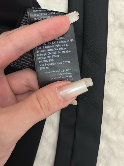 Cravata Prada noua