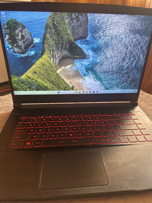 Laptop msi bravo 15 A4DDR