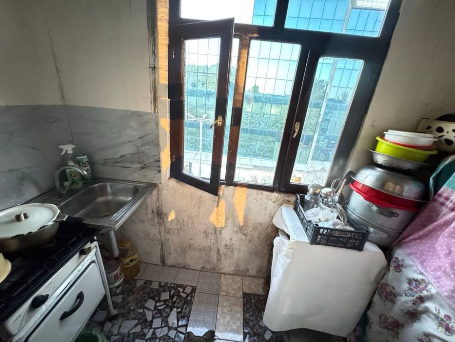 Чиланзар 8 1/5/5 28 метр квадарат ориентир Парус своя галарейка