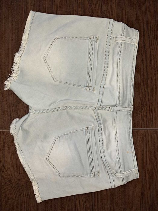 Pantaloni scurti Pull&Bear