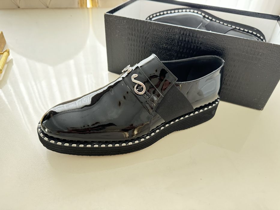 Vand pantofi sport Roberto cavalli marimea 44