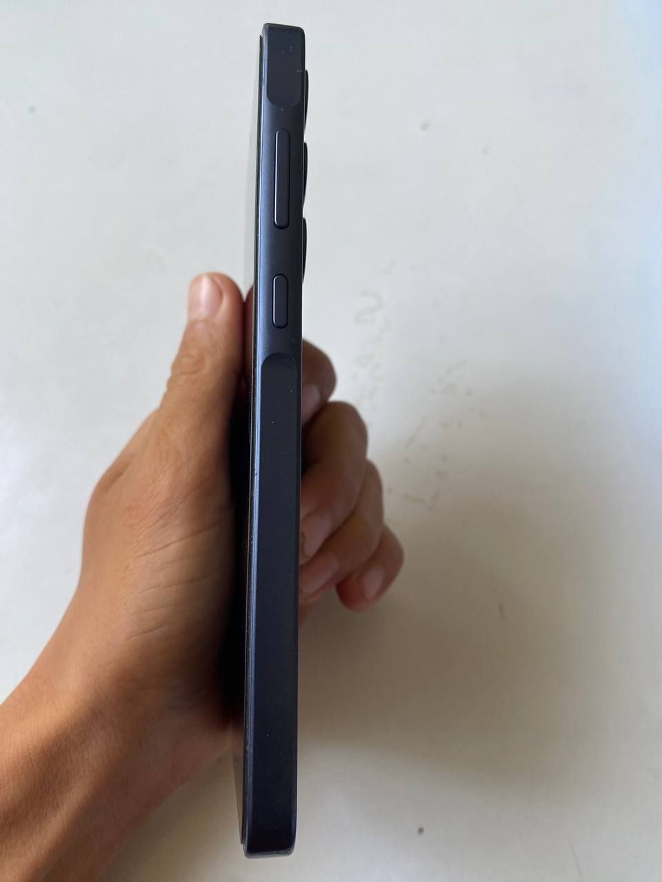 Samsung a35 5g 1 qol ozim ishlatganman