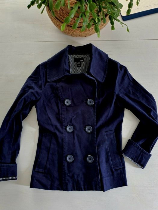 Jacheta noua primăvară H&M