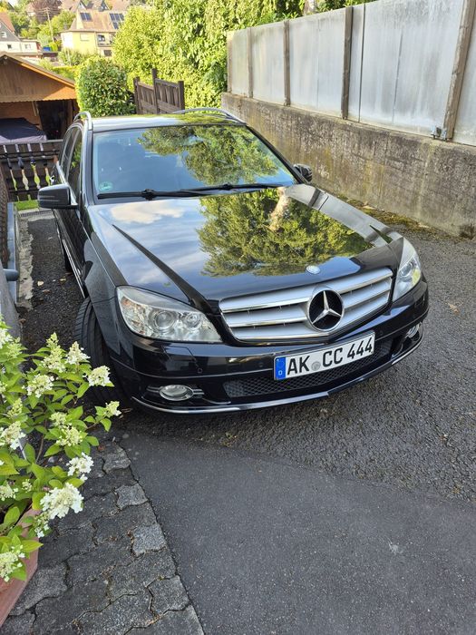 Mercedes  c combi limusina recent achizitionat