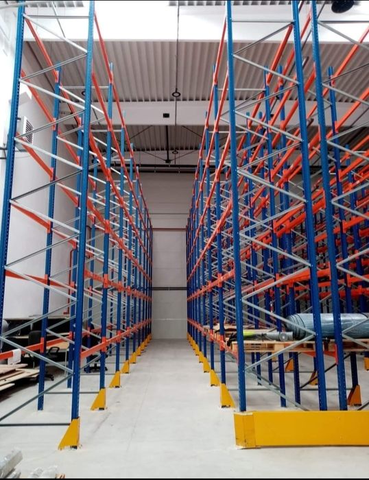 Rafturi metalice industriale