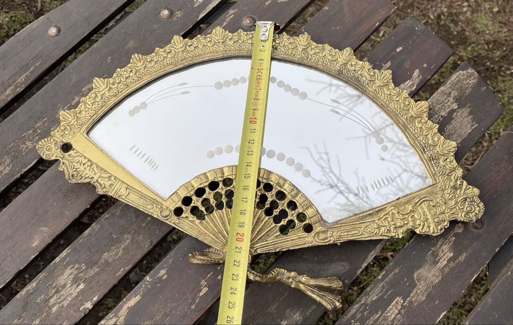 Oglindă evantai  din bronz