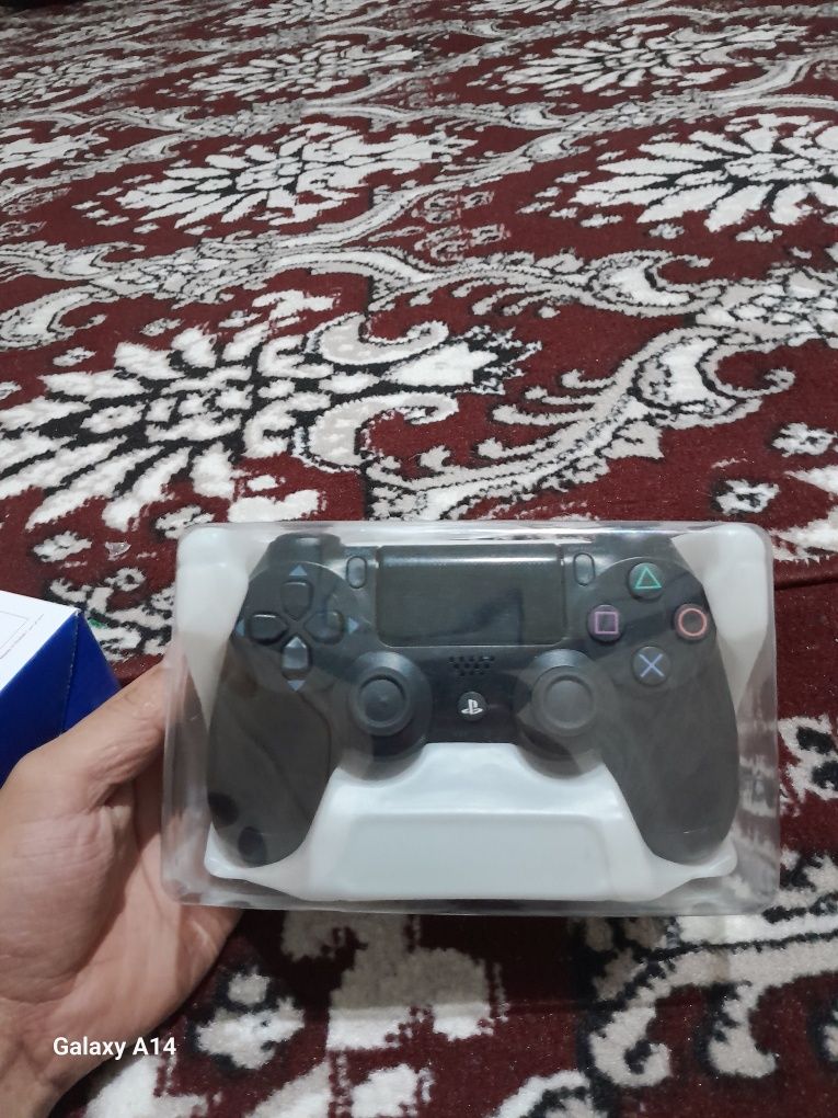 PS4 DAUL SHOCK 4 Wireless Controller