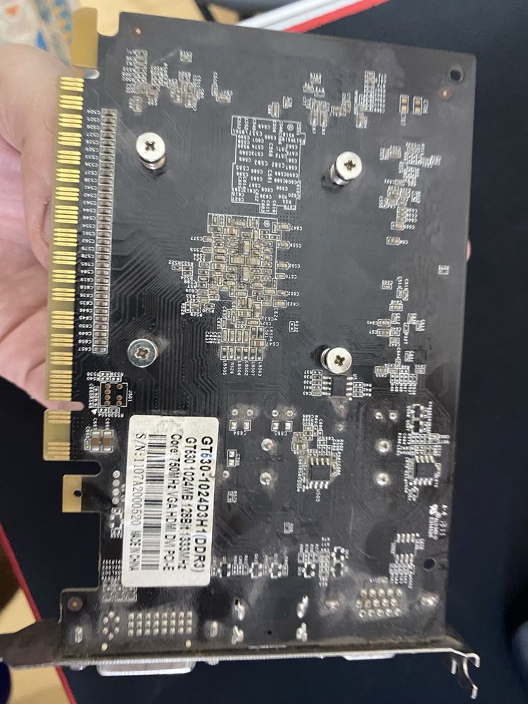 Продам видеокарту GT530 1gb