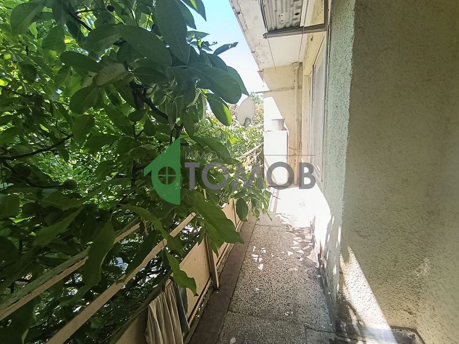 Просторен тристаен апартамент под наем в кв. Опълченски