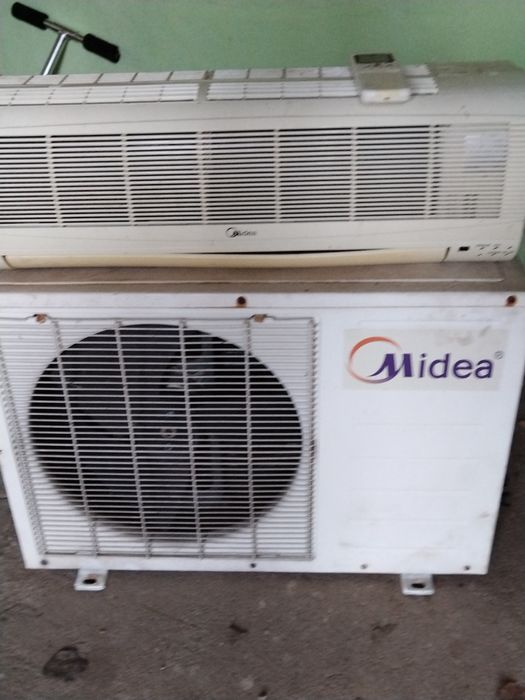 Климатик MIDEA 12