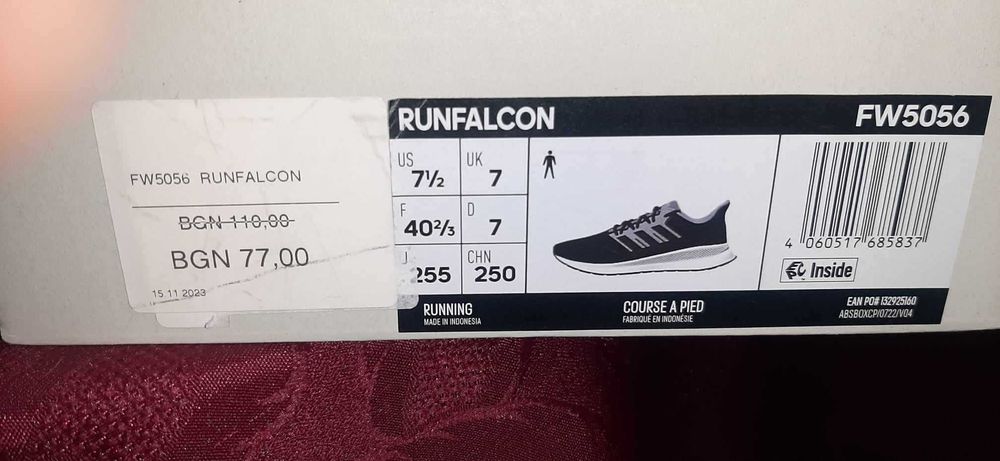 Оригинални нови маратонки адидас adidass runfalcon-fw505
