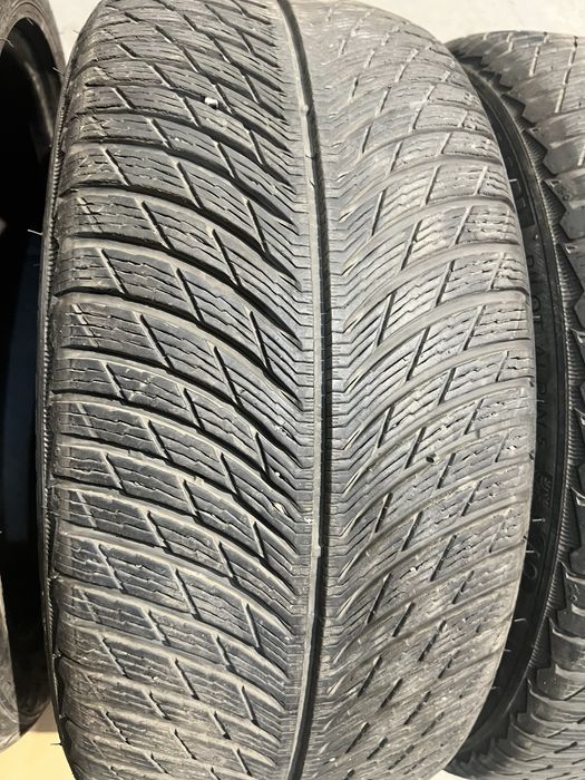 Vand anvelope de iarna Michelin 255 40 R20