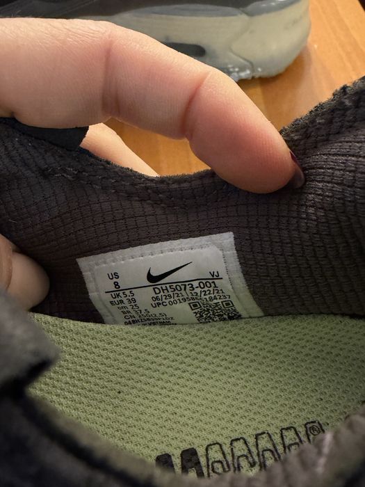 Дамски маратонки Nike