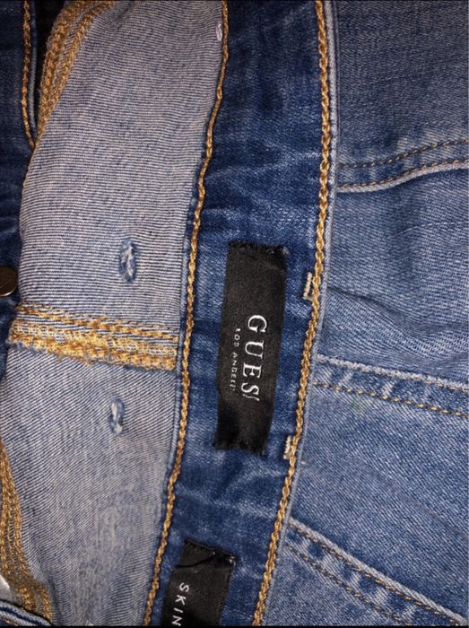 Blugi guess, marimea 32