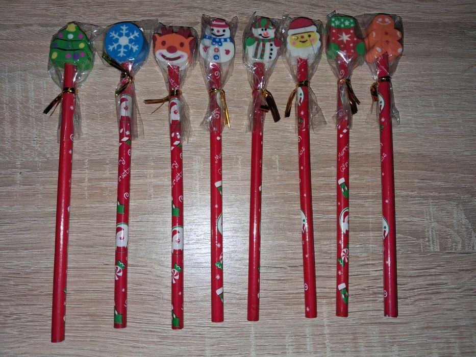 Creioane decorate pentru Crăciun