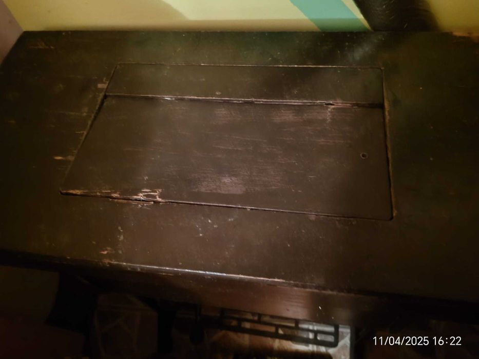 Vand masina cusut Casnica