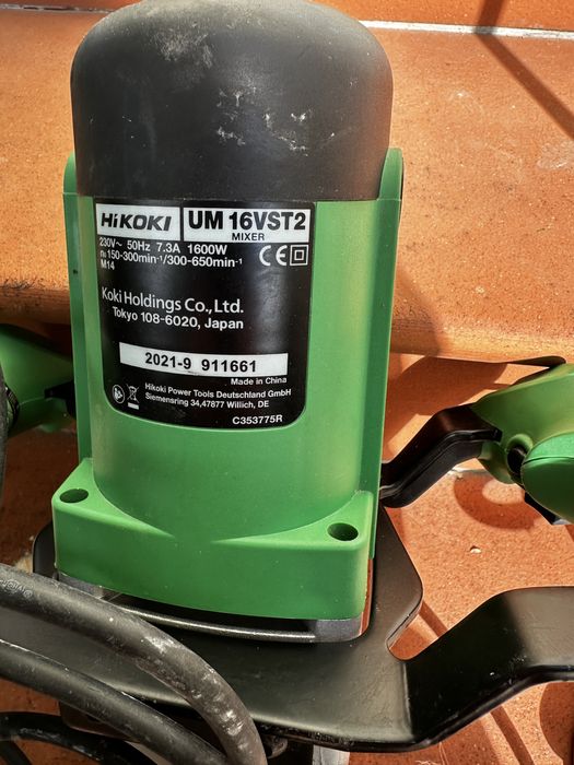 Malaxor Collomix mix 1300 si Hitachi Hikoki  UM16 vst2