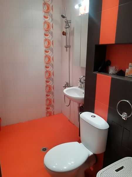 Продава се Двустаен апартамент в София, Банишора - 90 кв.м за 1445 €/кв.м - Снимка #2