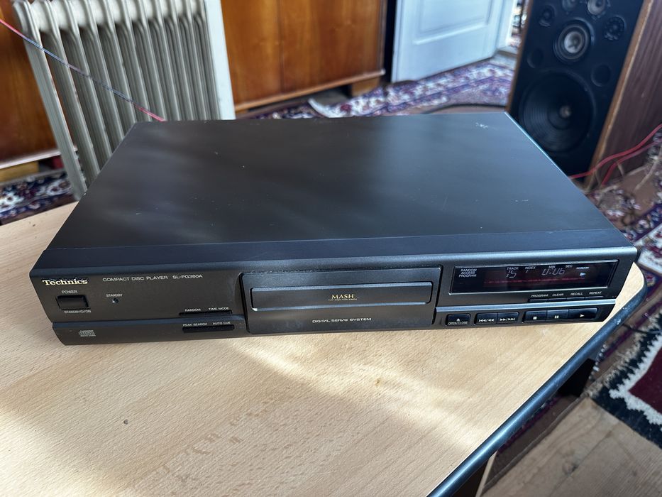 Technics Sl-Pg380a cd player