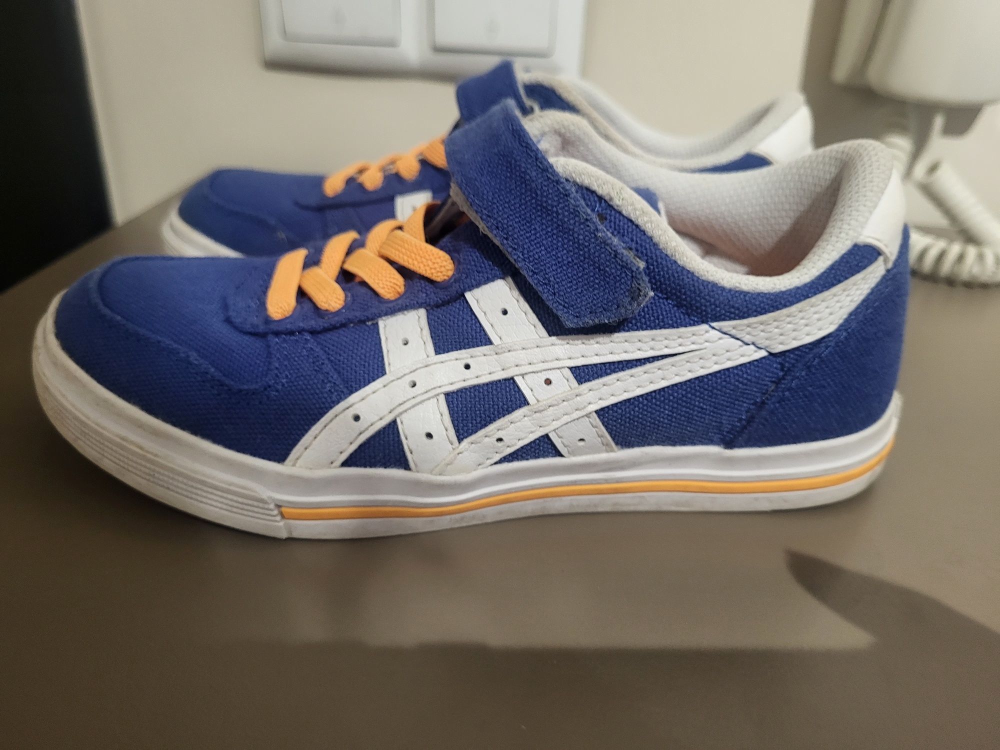 Детски маратонки Asics