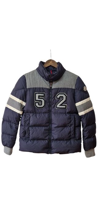 Geaca Moncler autentică