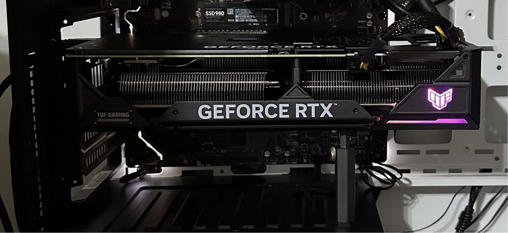 RTX 4060 TI 8 gb