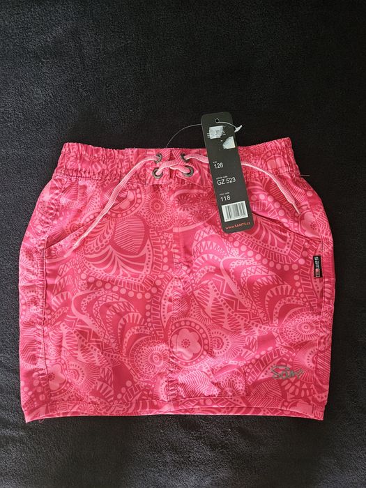 Бански, дрехи за момиче