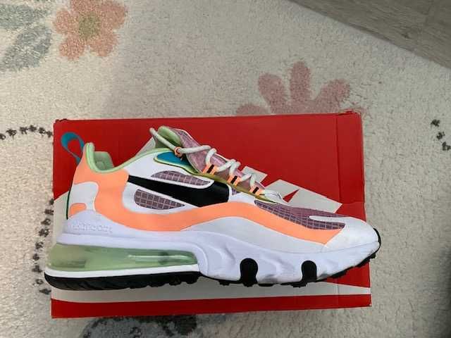 Дамски маратонки Nike