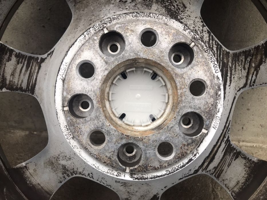 Roti vara 225/55/16 originale BMW E60 DOT 2015